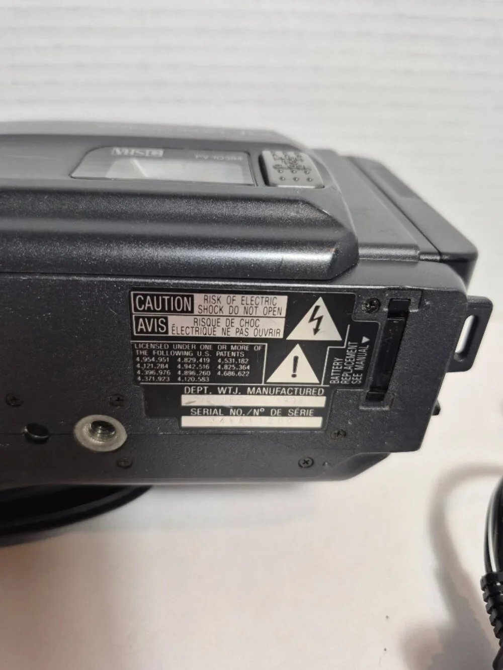 Panasonic PV-IQ384 VHS-C Palmcorder Camcorder w/ Charger See Description